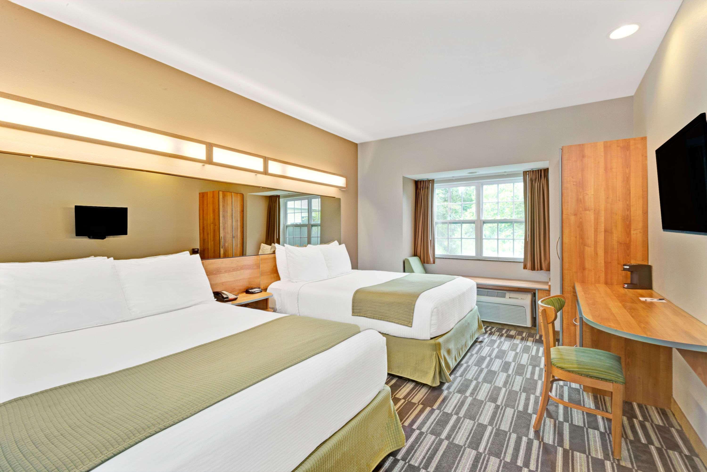 York Microtel Inn & Suites By Wyndham Экстерьер фото