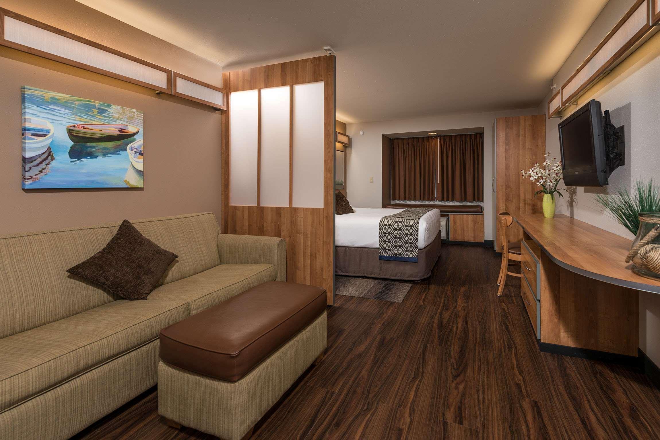 York Microtel Inn & Suites By Wyndham Экстерьер фото