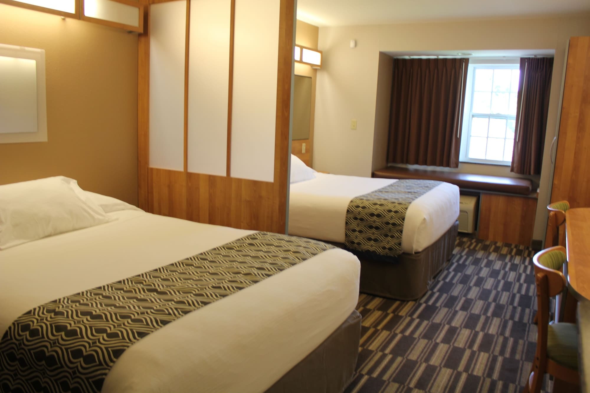 York Microtel Inn & Suites By Wyndham Экстерьер фото