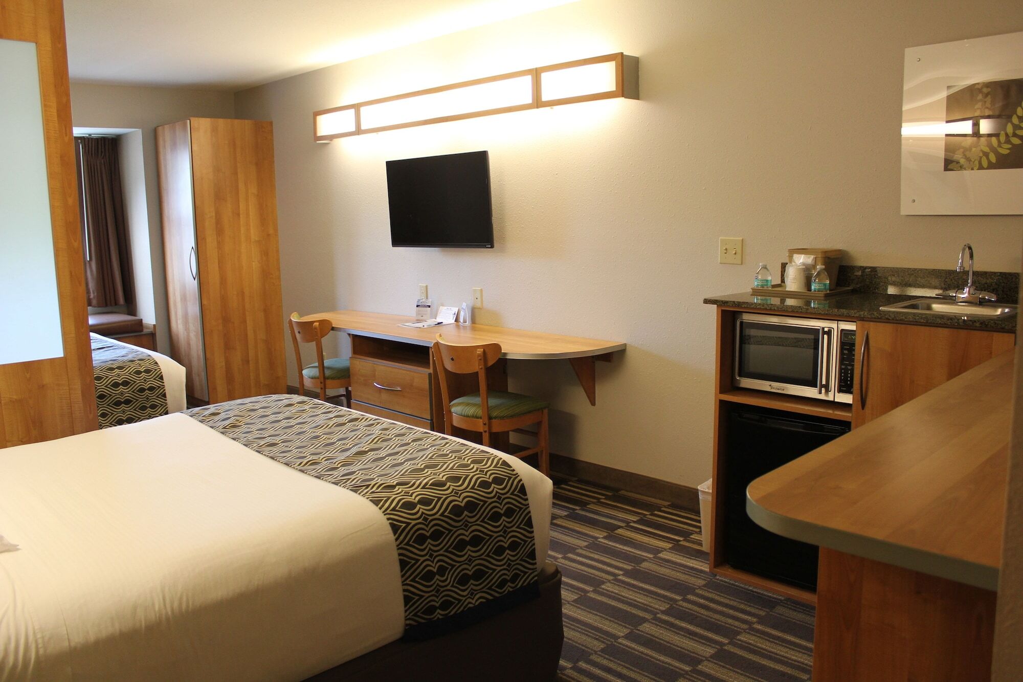 York Microtel Inn & Suites By Wyndham Экстерьер фото