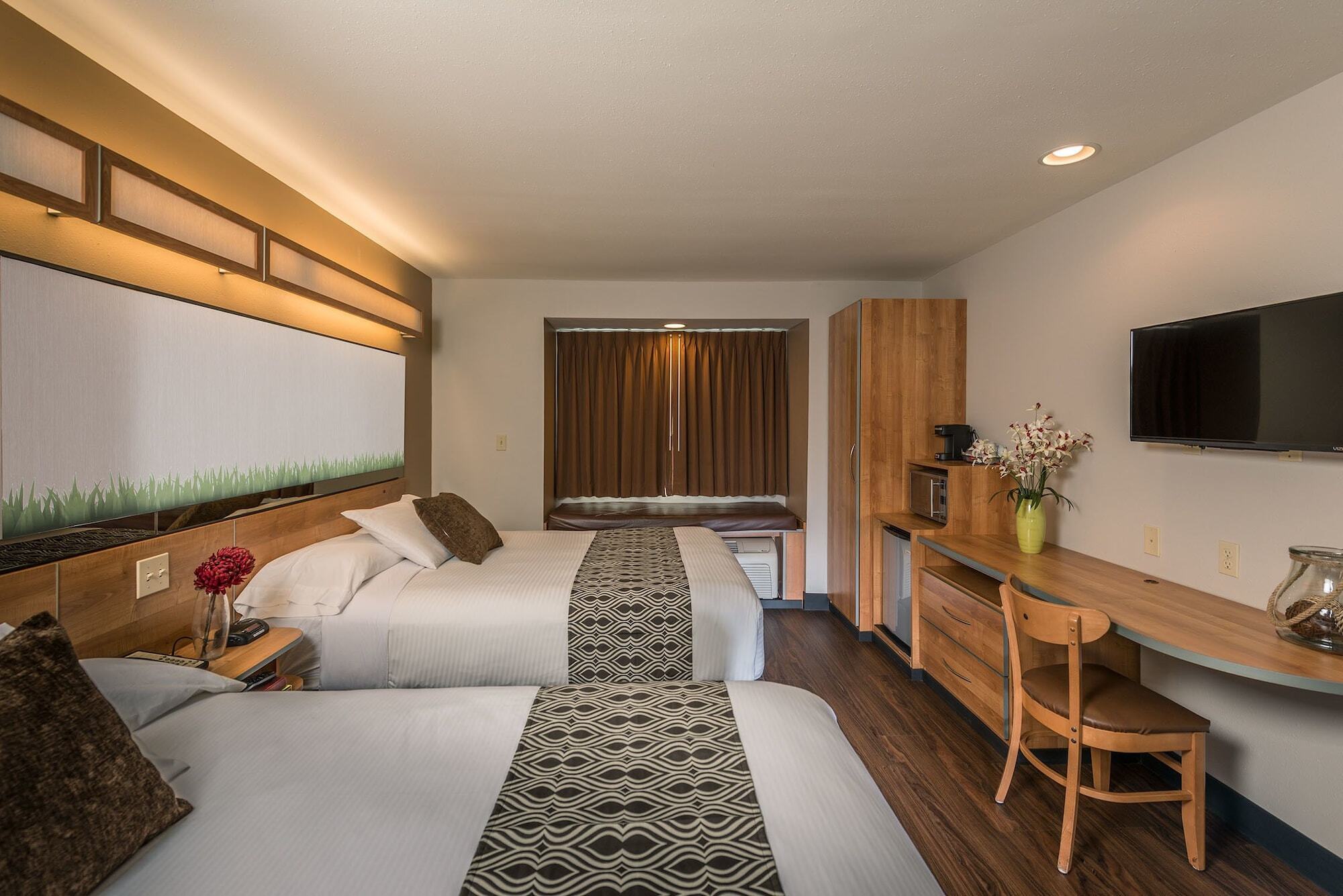 York Microtel Inn & Suites By Wyndham Экстерьер фото